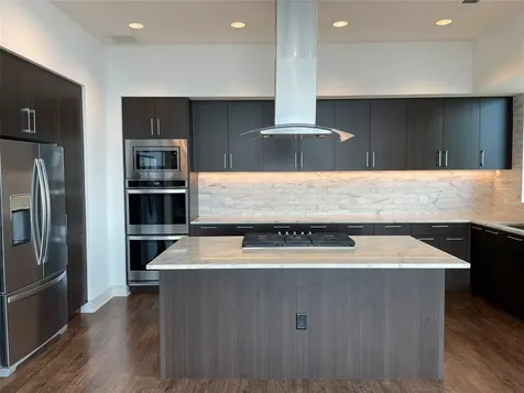 1958 West Gray Street 2901 Houston TX 77019