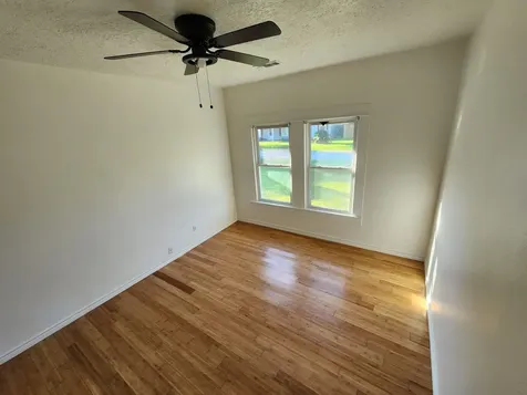 302 Ella Street East Bernard TX 77435