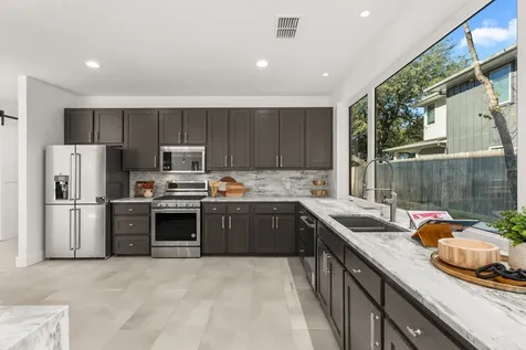3814 Wadford Street Austin TX 78704