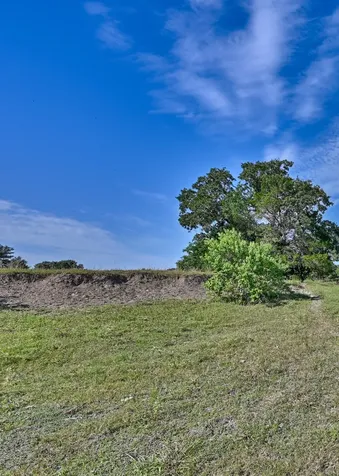 +/- 34 Acres Leslie Road Fayetteville TX 78940