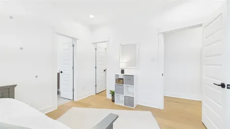 2428 Freeman Street Houston TX 77009