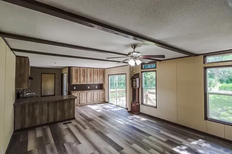 869 Yaupon Drive Caldwell TX 77836
