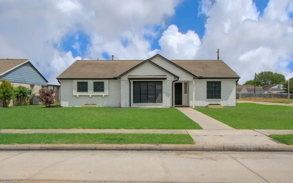 12102 Monticeto Lane Meadows Place TX 77477