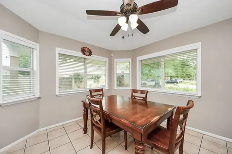 9634 Thistle Trail Drive Houston TX 77070