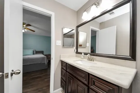 9634 Thistle Trail Drive Houston TX 77070