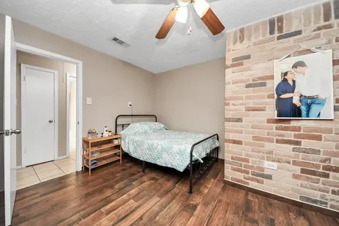 9634 Thistle Trail Drive Houston TX 77070