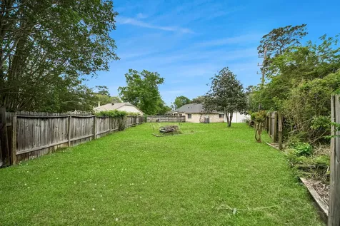 9634 Thistle Trail Drive Houston TX 77070