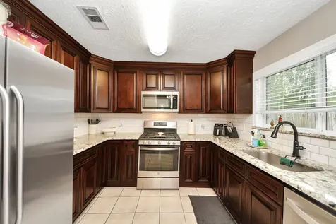 9634 Thistle Trail Drive Houston TX 77070