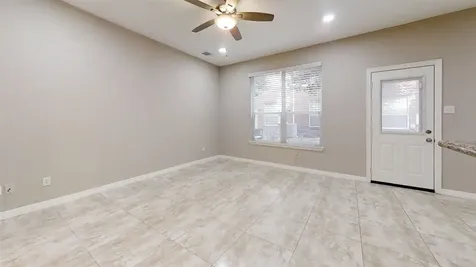 9224 Rodney Ray Boulevard 18 Houston TX 77040