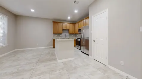 9224 Rodney Ray Boulevard 18 Houston TX 77040