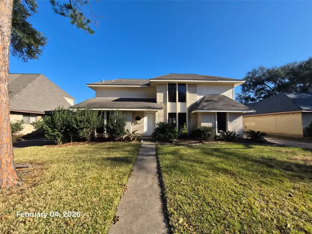 2923 Edgewood Drive Sugar Land TX 77479