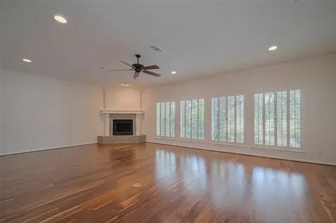 2938 Lake View Drive Missouri City TX 77459