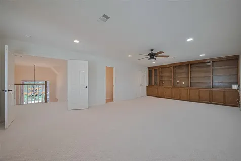 2938 Lake View Drive Missouri City TX 77459
