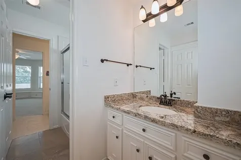 2938 Lake View Drive Missouri City TX 77459
