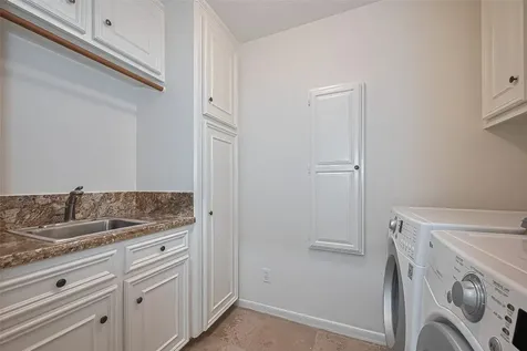 2938 Lake View Drive Missouri City TX 77459