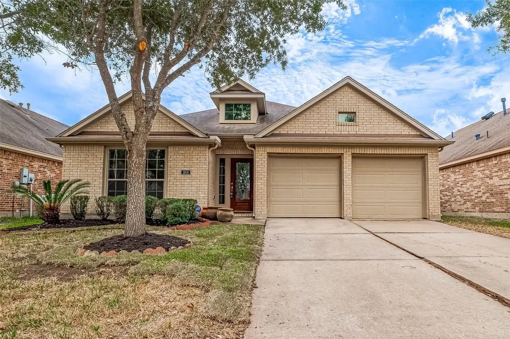 2808 Arbor Brook Lane Pearland TX 77584