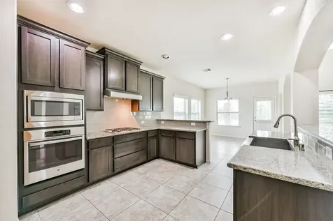 2811 Afton Drive Pearland TX 77581