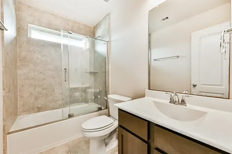 2811 Afton Drive Pearland TX 77581