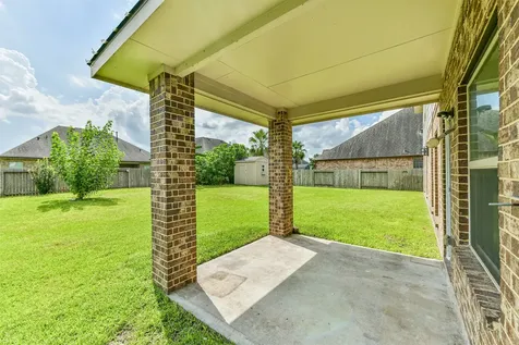 2811 Afton Drive Pearland TX 77581