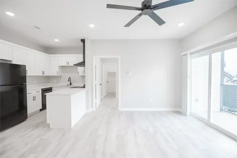 2101 Reinke Road 8301 Waller TX 77484