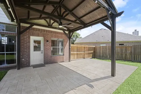 11911 N Brenton Knoll Court Tomball TX 77375