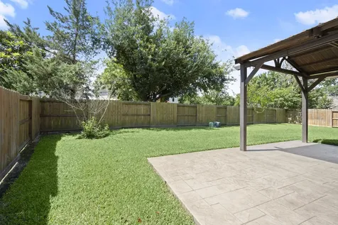11911 N Brenton Knoll Court Tomball TX 77375