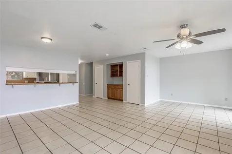 111B Normal Park Drive B Huntsville TX 77320
