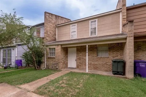 111B Normal Park Drive B Huntsville TX 77320