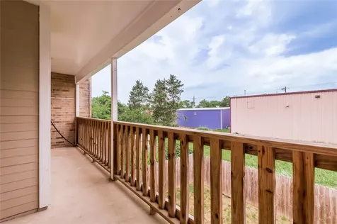 111B Normal Park Drive B Huntsville TX 77320
