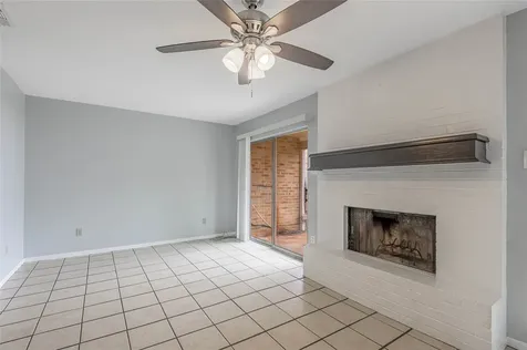 111B Normal Park Drive B Huntsville TX 77320