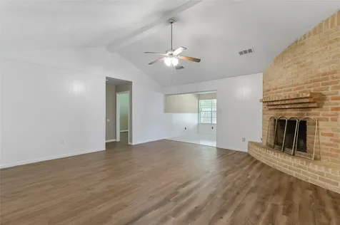10427 Huntington Place Drive Houston TX 77099