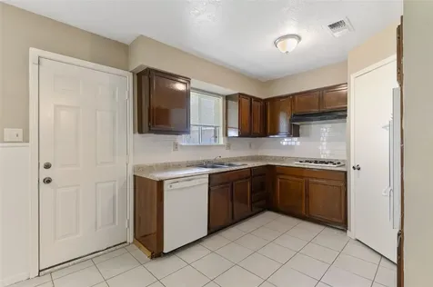 10427 Huntington Place Drive Houston TX 77099
