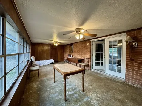 370 Johnson Street Woodville TX 75979