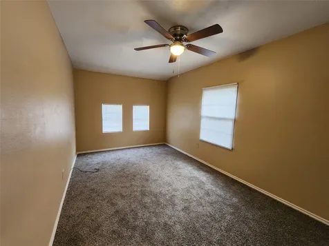 36 18th Avenue N Texas City TX 77590