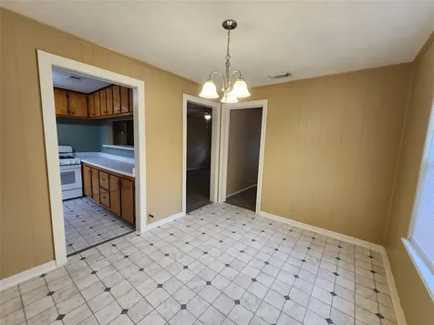 36 18th Avenue N Texas City TX 77590