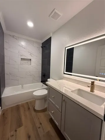 5842 Southford Street Houston TX 77033