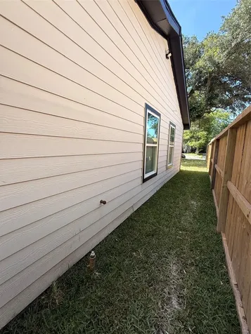 5842 Southford Street Houston TX 77033