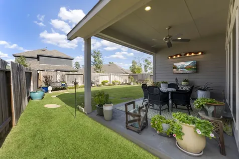 545 Cedar Harbor Court Conroe TX 77304