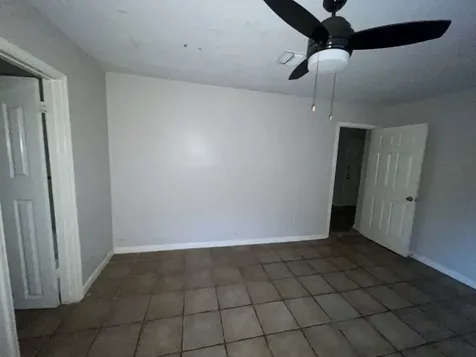 11042 Lafferty Oaks Street Houston TX 77013
