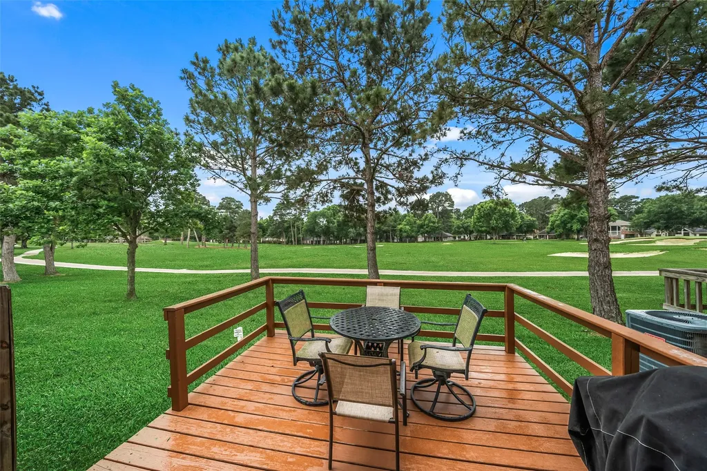 16020 Fountainview Drive 20 Montgomery TX 77356