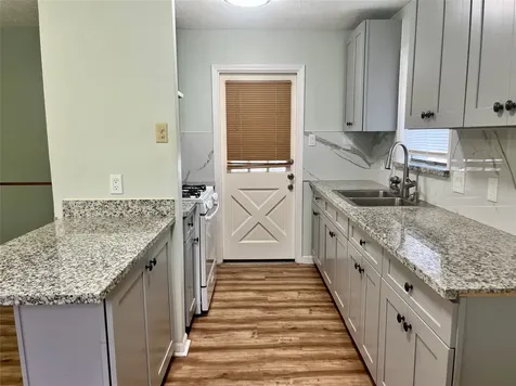 2218 19th Avenue N Texas City TX 77590