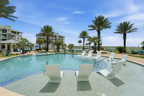 4130 King Rail Circle Galveston TX 77554