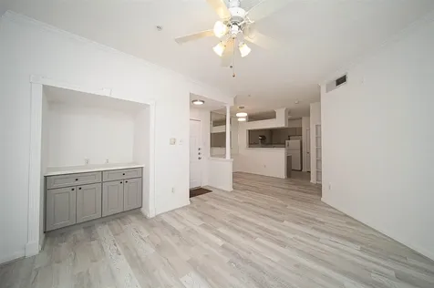 1330 Old Spanish Trail 2209 Houston TX 77054