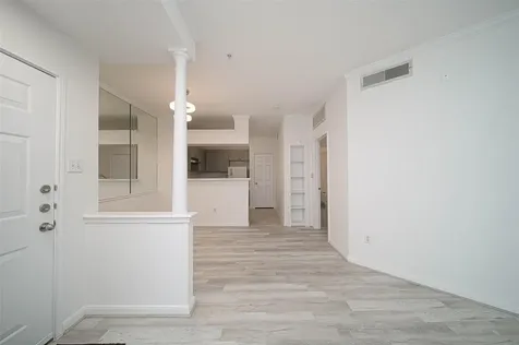 1330 Old Spanish Trail 2209 Houston TX 77054