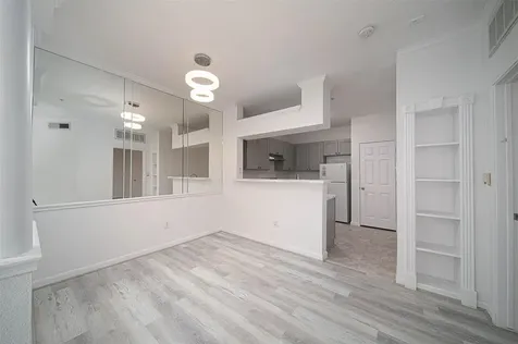 1330 Old Spanish Trail 2209 Houston TX 77054
