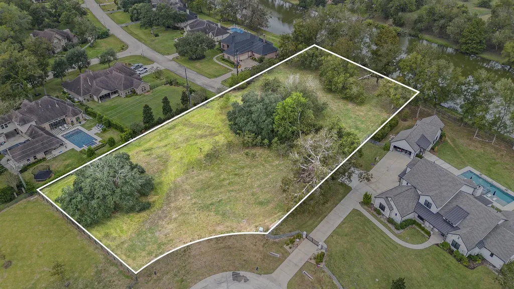 30703 Riverlake Road Fulshear TX 77441