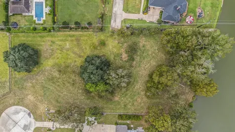 30703 Riverlake Road Fulshear TX 77441