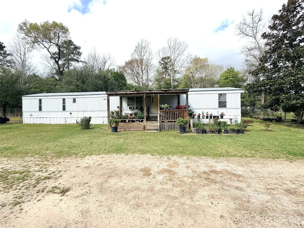 1100 Liberty Avenue Livingston TX 77351