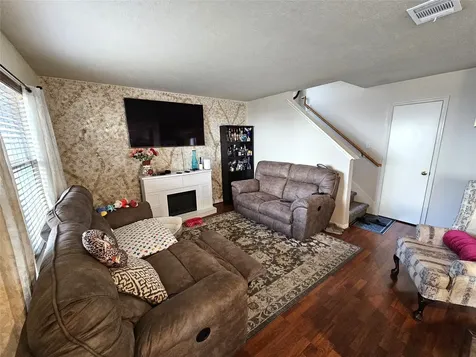 9118 Iron Springs Drive Houston TX 77034