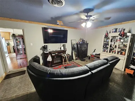 9118 Iron Springs Drive Houston TX 77034